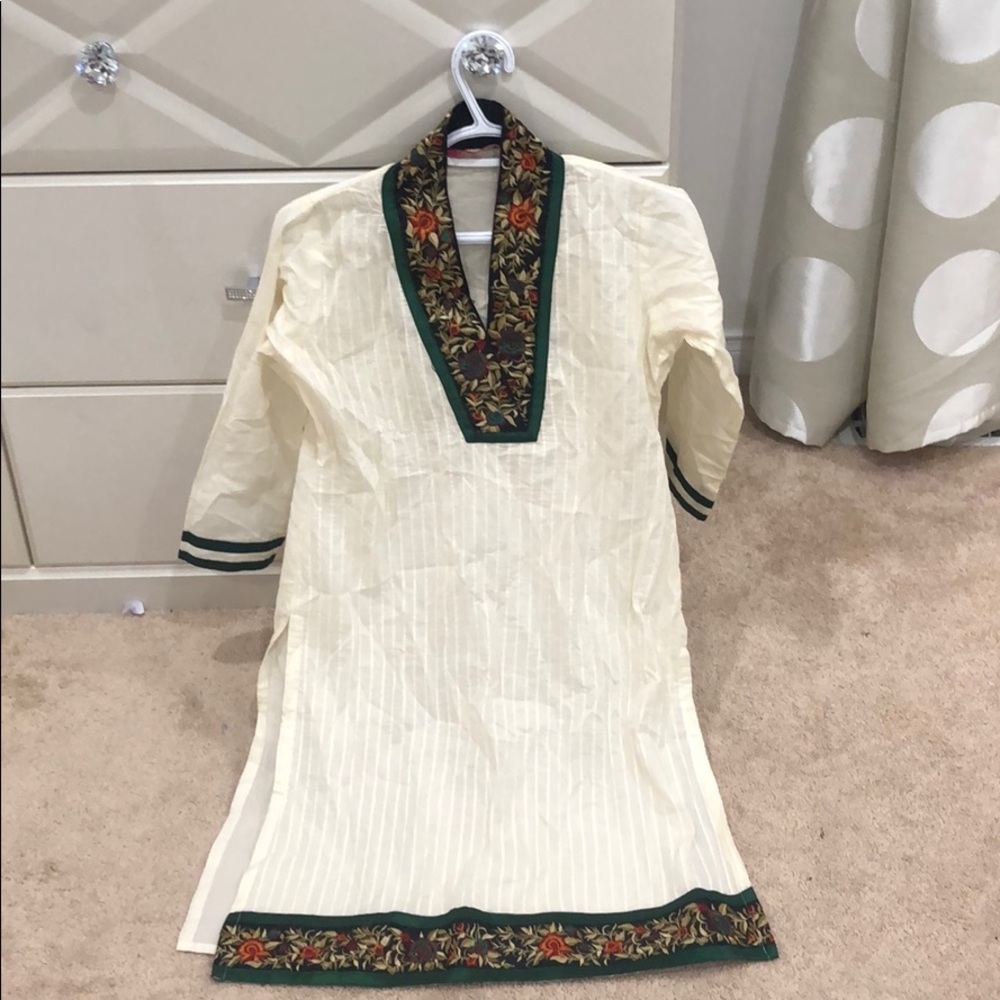 Panchavi top with slights